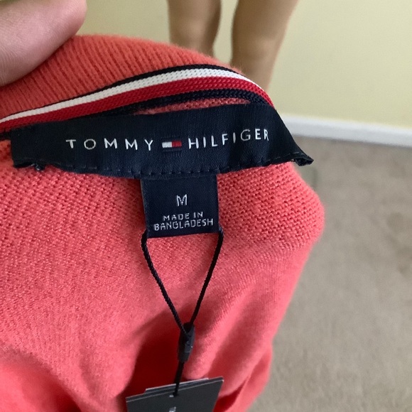 Tommy Hilfiger sweater - Picture 2 of 5